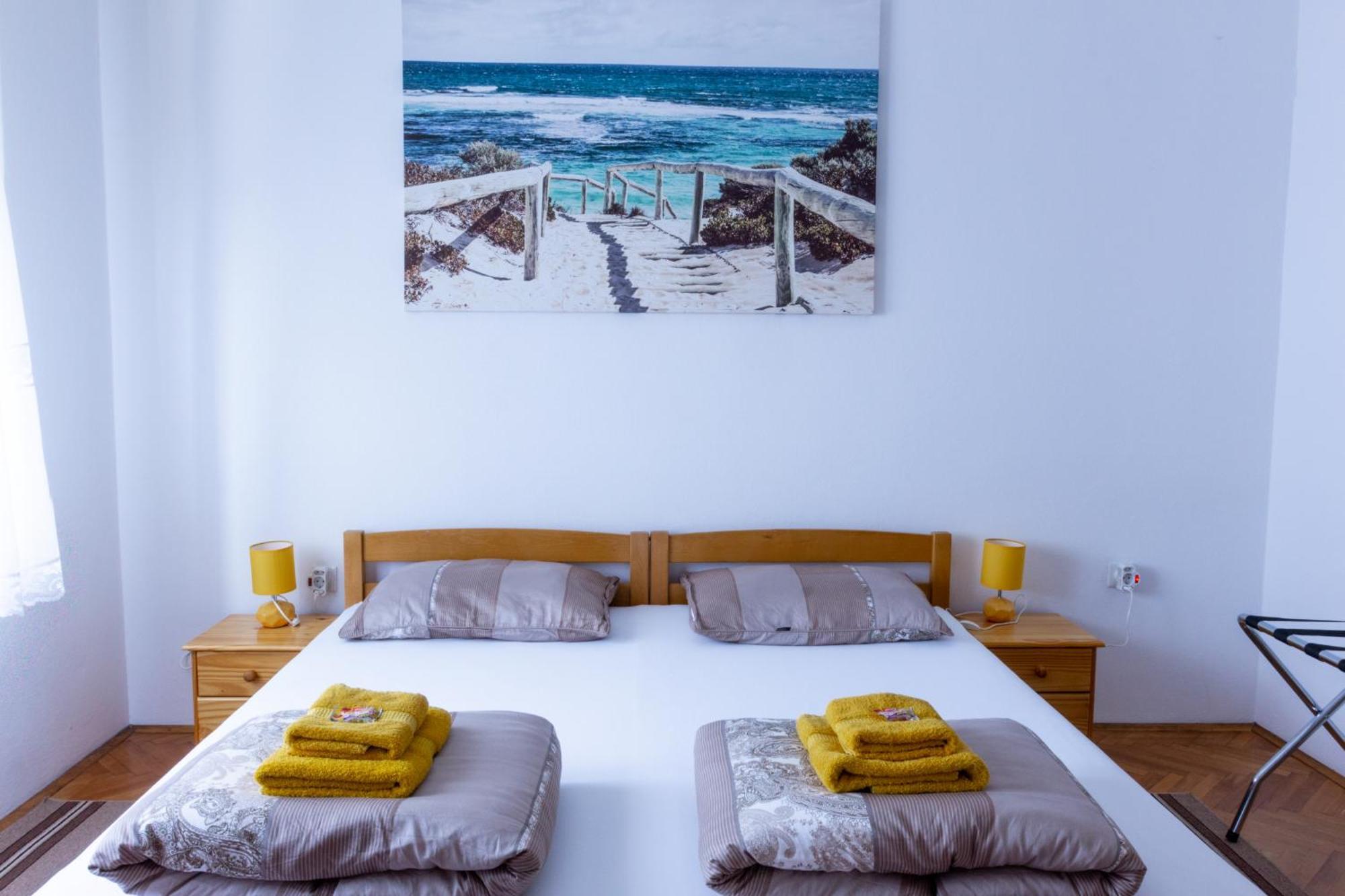 Апартаменты Sea View Retreat With 170Mbps Wifi And Sunny Balcony Кастав Экстерьер фото