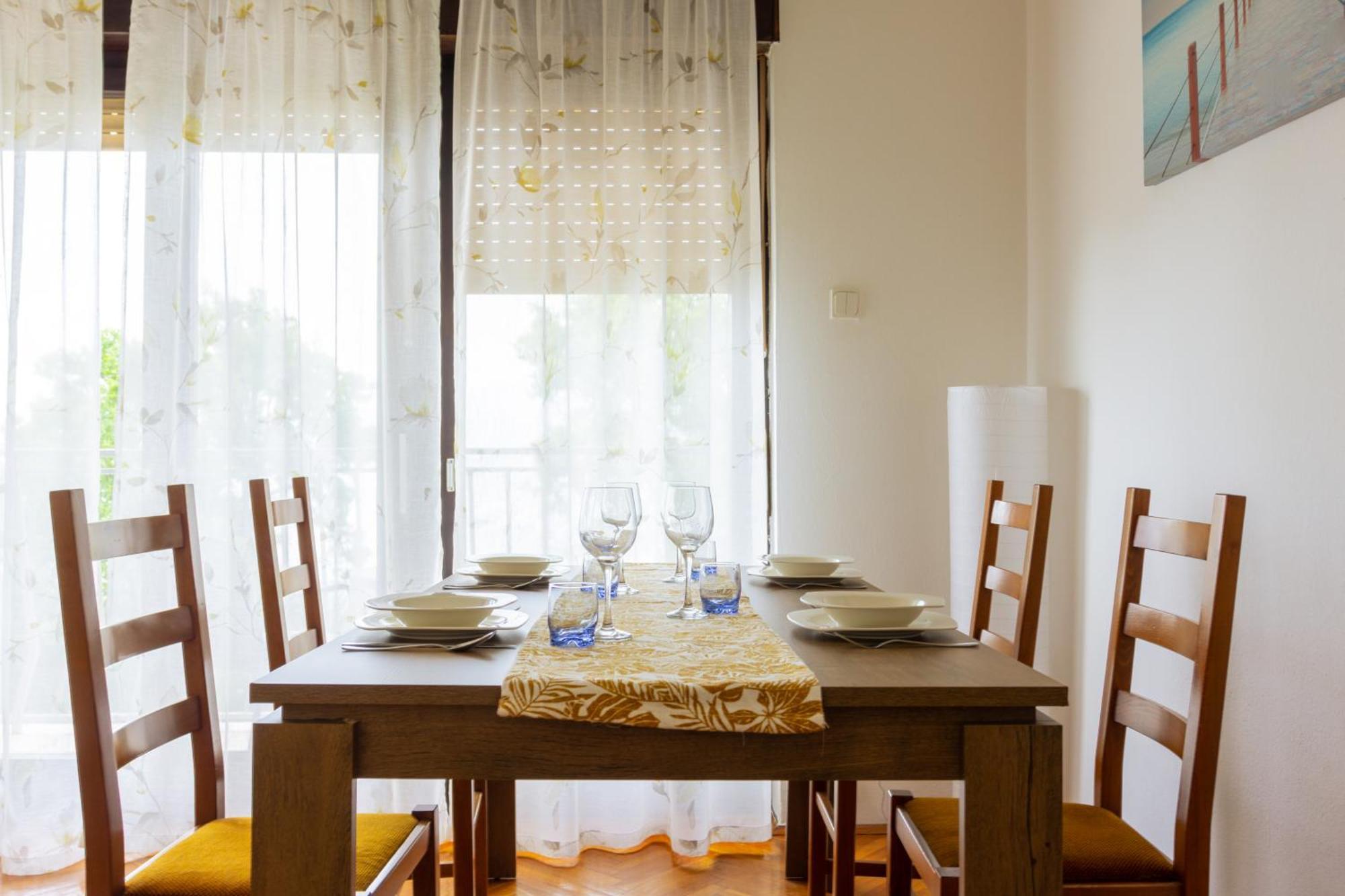 Апартаменты Sea View Retreat With 170Mbps Wifi And Sunny Balcony Кастав Экстерьер фото